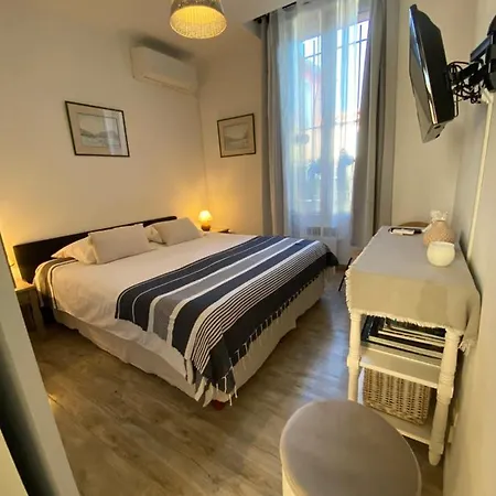 O Phare Du Cros شقة كانيو سور مير