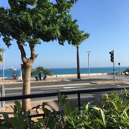 O Phare Du Cros * Cagnes-sur-Mer